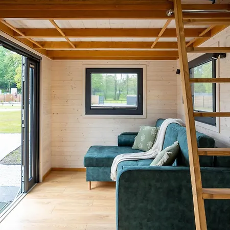 Staymoovers - Tinyhouse Zator Exterior foto