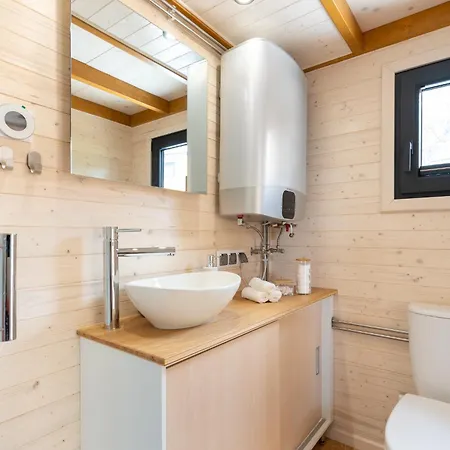 Staymoovers - Tinyhouse Zator Exterior foto