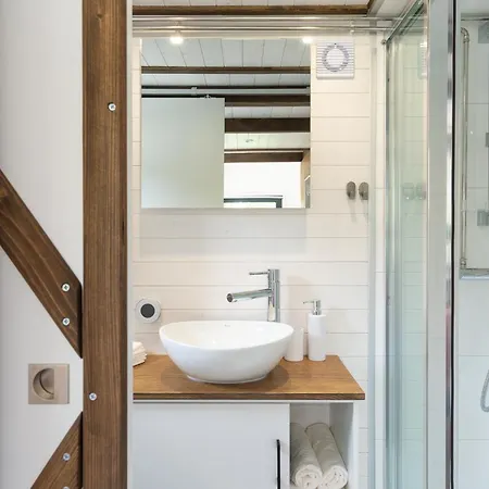 Staymoovers - Tinyhouse Zator Exterior foto
