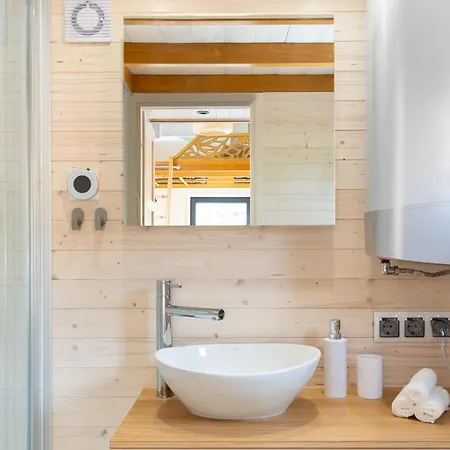 Staymoovers - Tinyhouse Zator Exterior foto