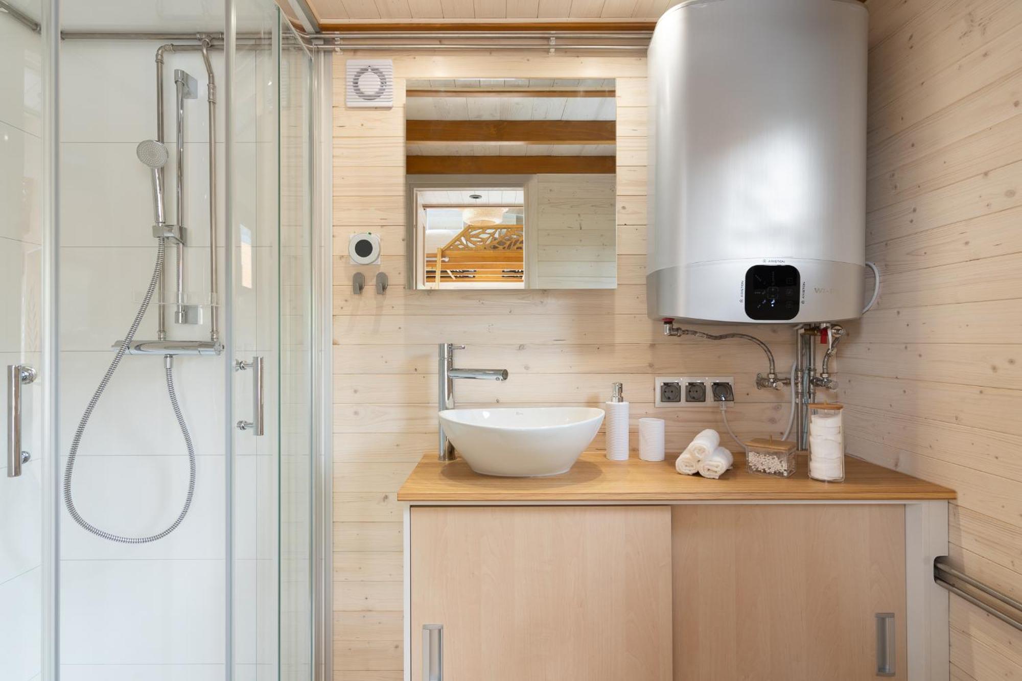 Staymoovers - Tinyhouse * Zator