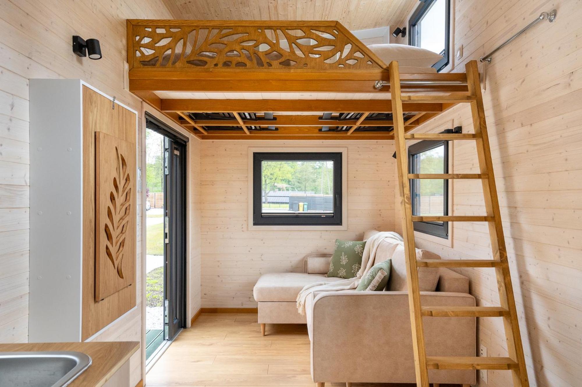 Staymoovers - Tinyhouse Zator