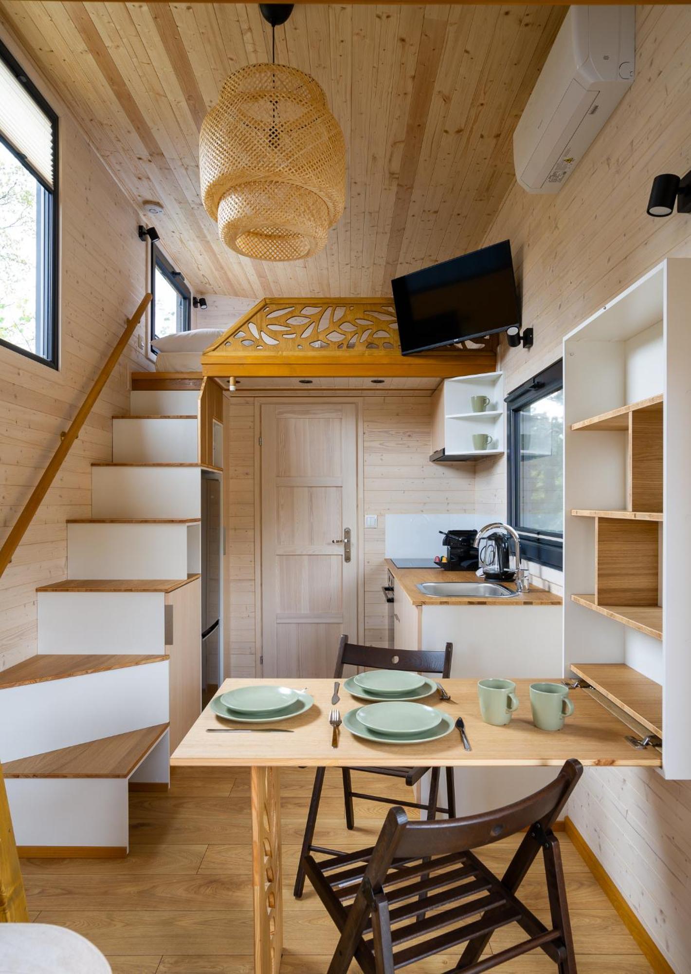 Staymoovers - Tinyhouse Zator