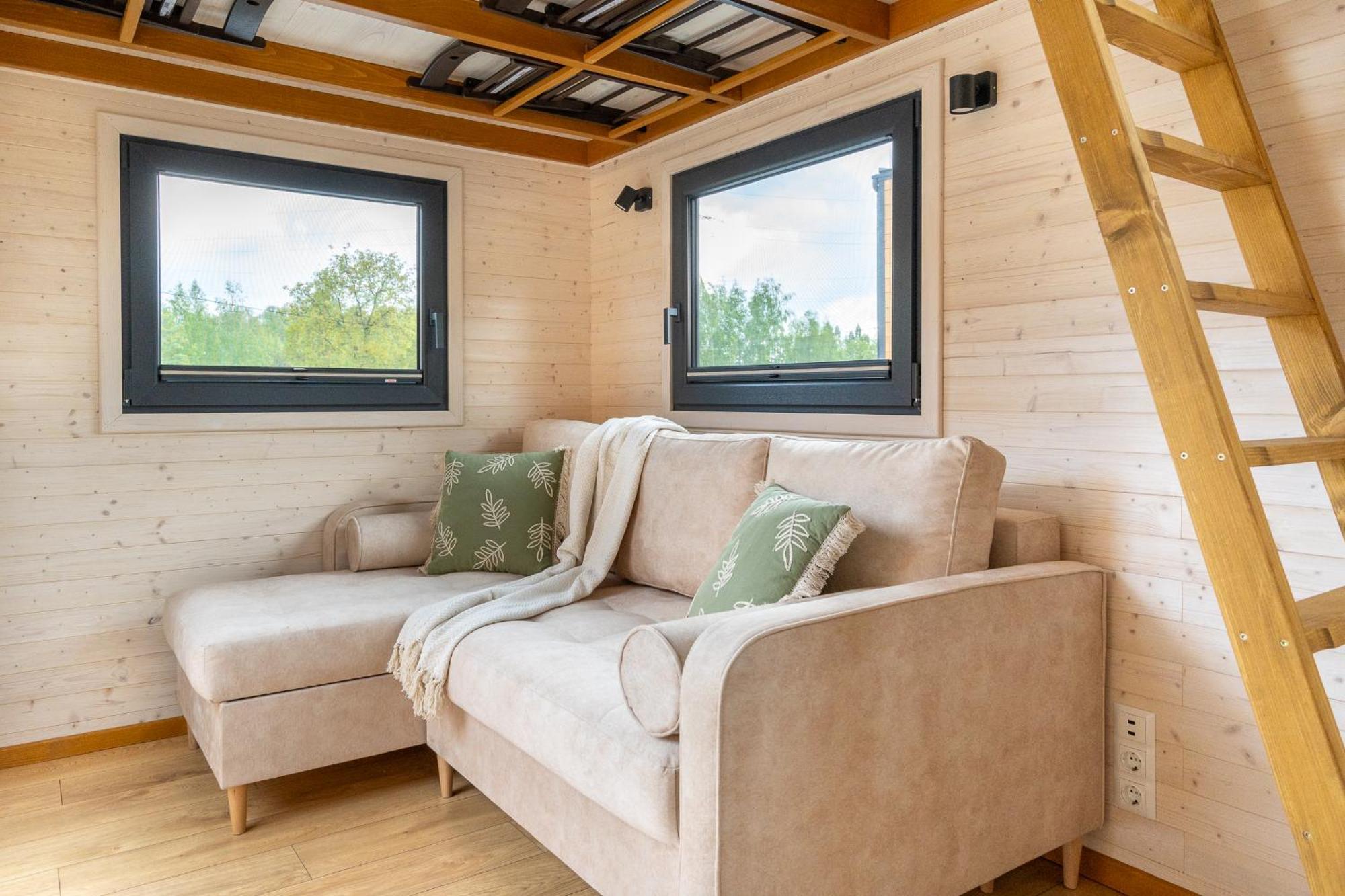 Staymoovers - Tinyhouse Zator